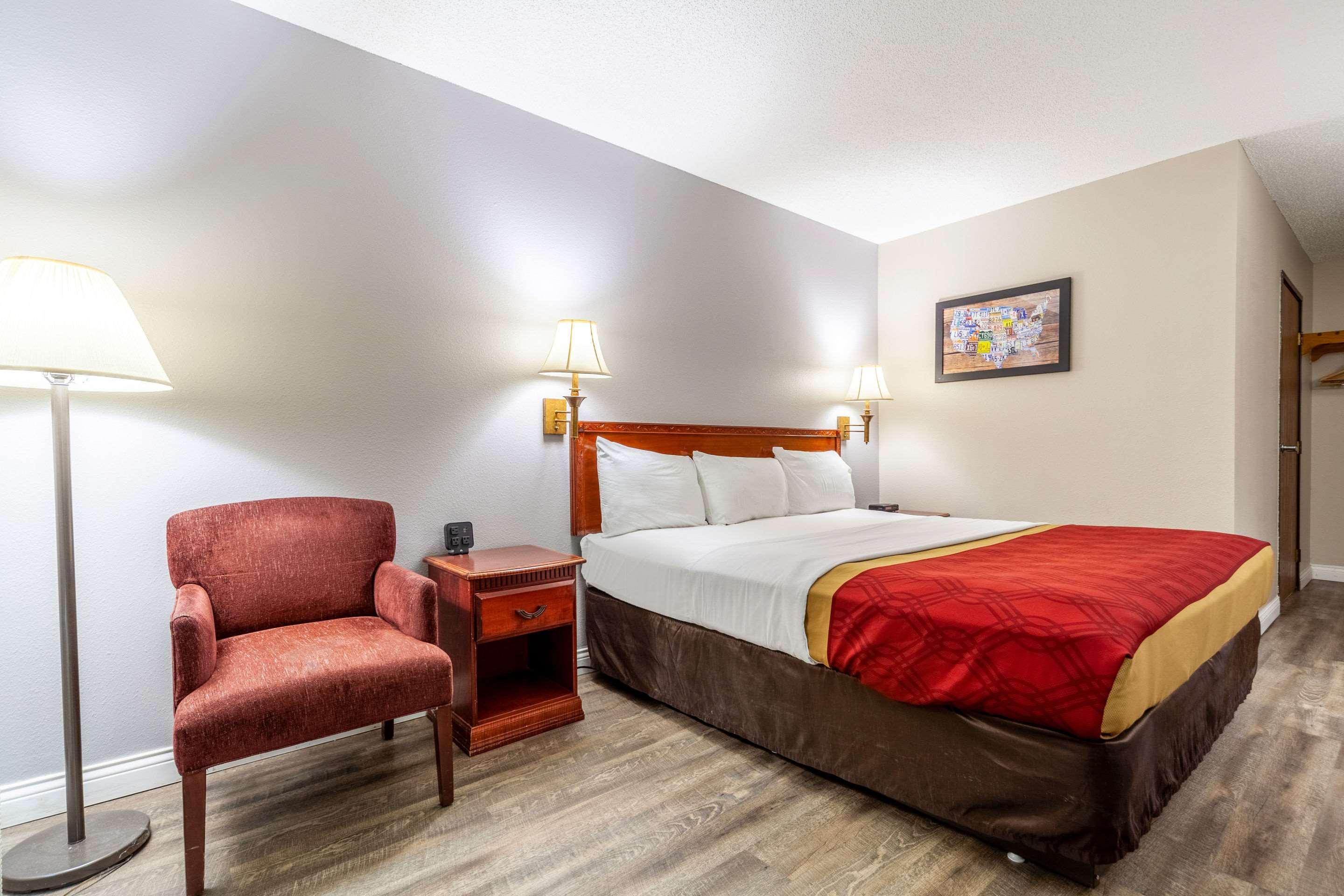 Econo Lodge Линкольн Экстерьер фото